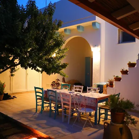 Casa Versomare بيت للعطل