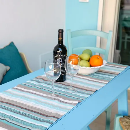 Casa Versomare بيت للعطل *