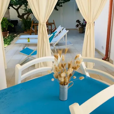 Casa Versomare